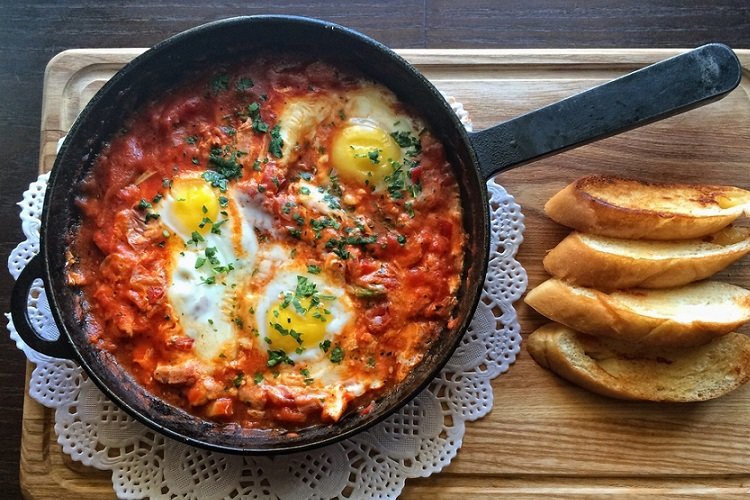Shakshuka con pollo