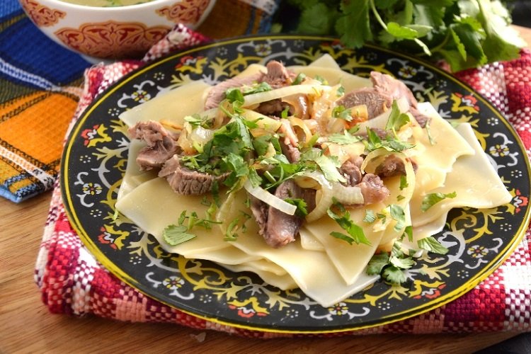 Klassisches Beschbarmak-Rezept