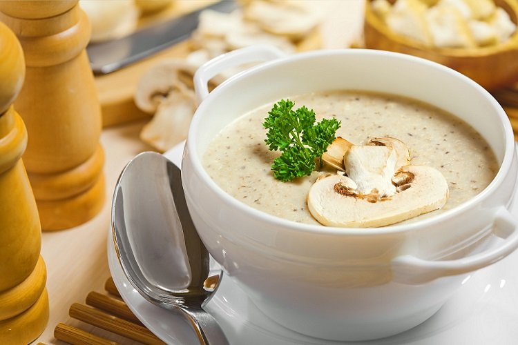 Crema de champiñones clásica