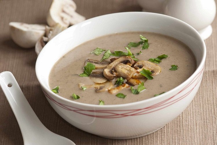 Crema de champiñones con ajo