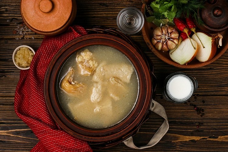 Khash de patas de cerdo
