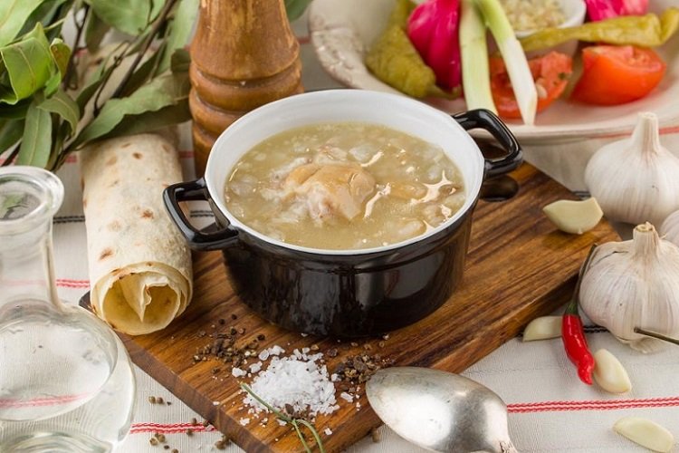 Khash con zanahoria