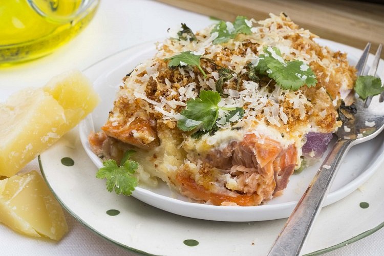 Cauliflower Casserole with Smoked Fish