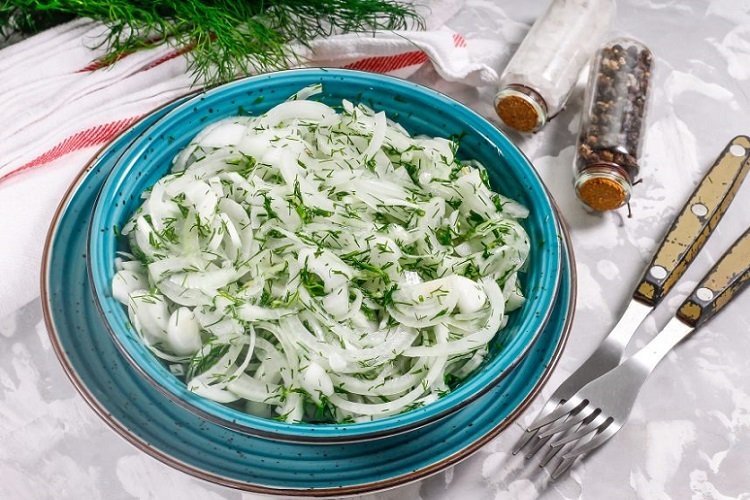 Schnelles Rezept für eingelegte Zwiebeln