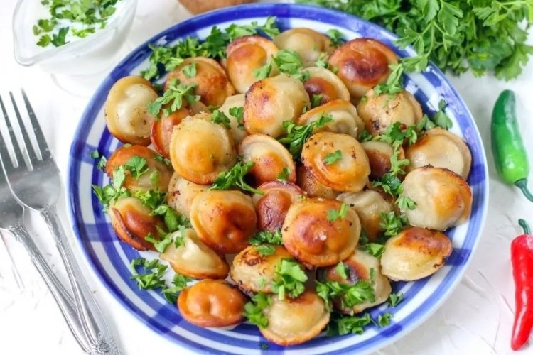 Fried Frozen Pelmeni