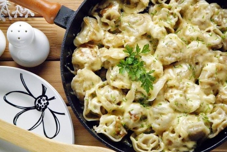 Fried Pelmeni with Cheese