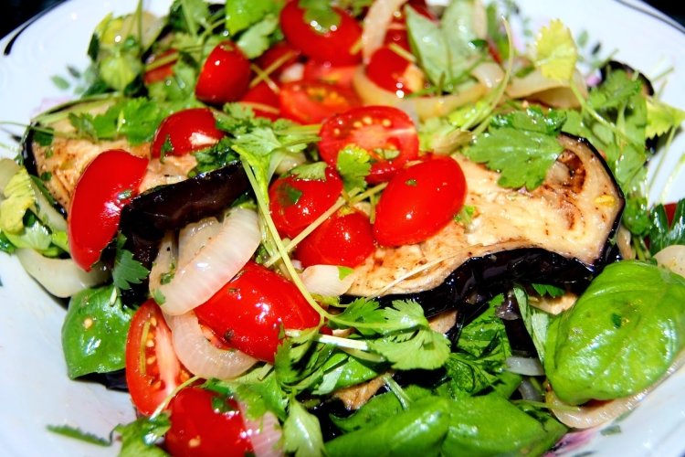 Einfacher Auberginensalat