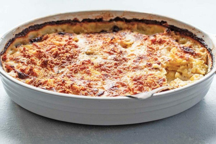 Gratinado de patatas con costra crujiente