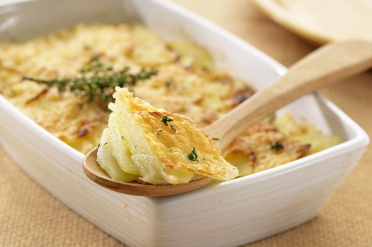 Gratinado de patatas con yogur griego
