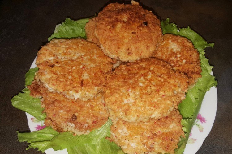 Crab Stick Cutlets with Mustard and Sour Cream
