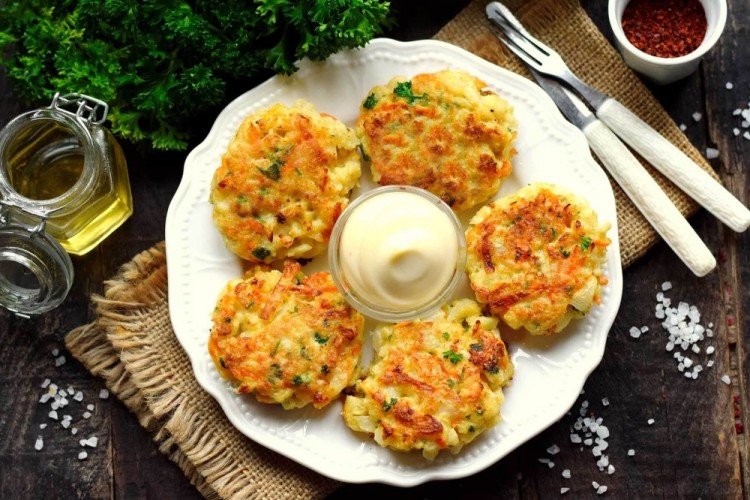 Crab Stick Cutlets with Cauliflower