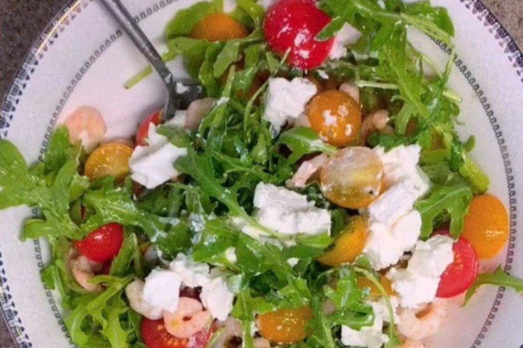 Light Salad with Shrimp, Avocado, Arugula, and Feta Cheese
