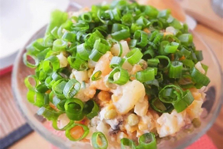 Sprat Salad with Green Peas, Potatoes, and Marinated Onion
