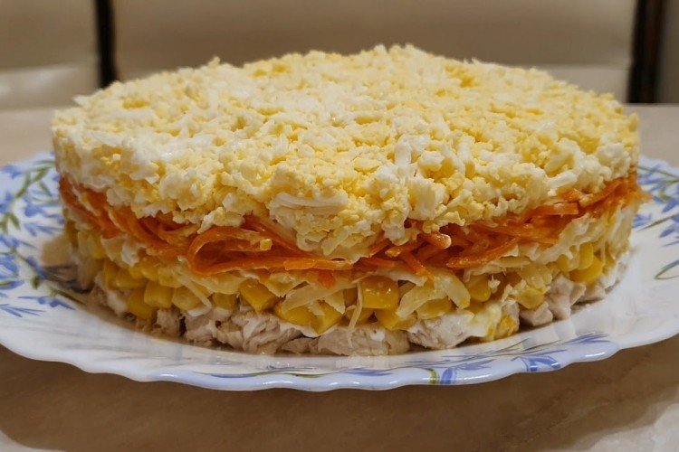 Layered Salad with Smoked Chicken, Cheese, Corn, and Korean Carrots