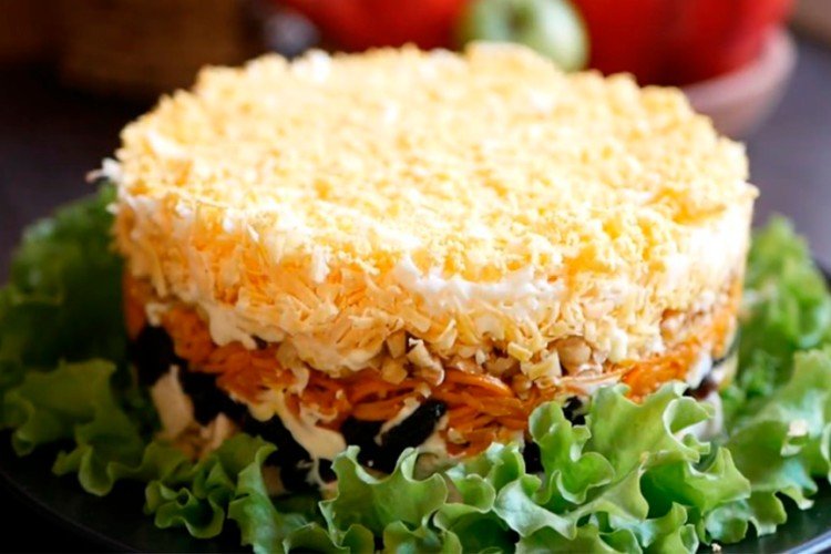 French Salad with Smoked Chicken, Walnuts, and Korean Carrots
