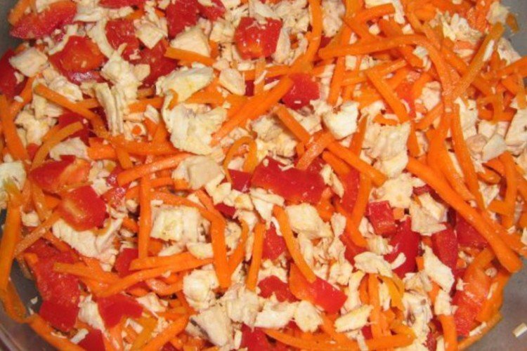 Smoked Chicken, Korean Carrot, Tomato, and Onion Salad