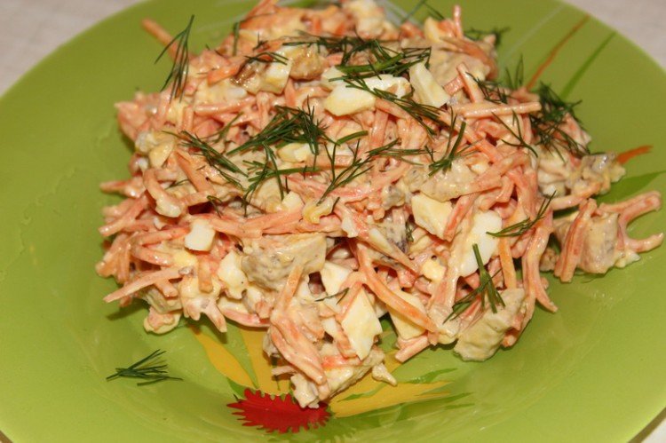 Salad with Korean Carrots, Eggs, and Smoked Chicken