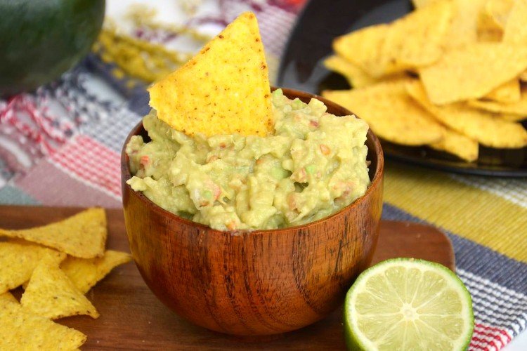 Guacamole mit Birne