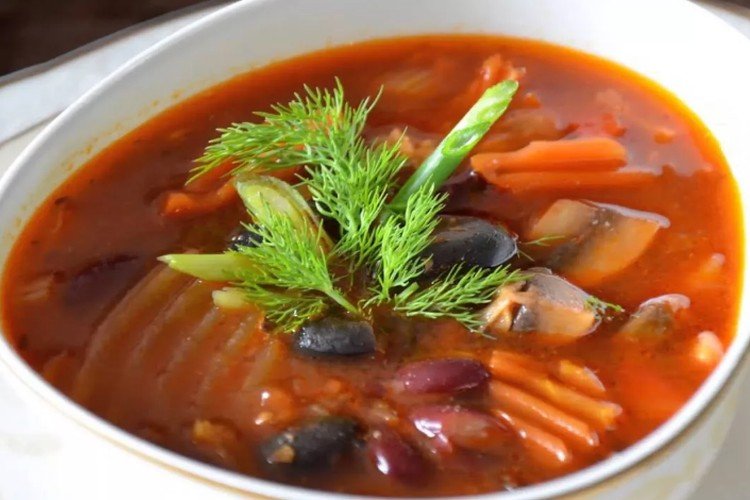 Meat Solyanka with Mushrooms and Beans