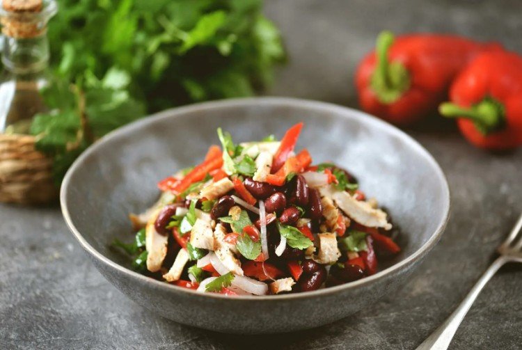 Tbilisi Salad with Fried Chicken and Tomatoes