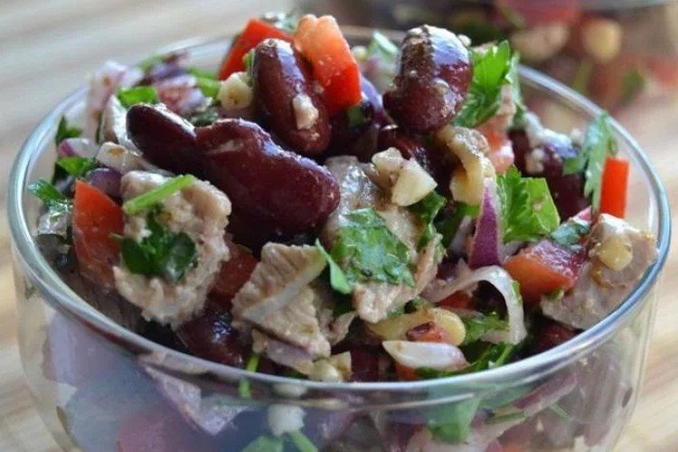 Tbilisi Salad with Fried Eggplant