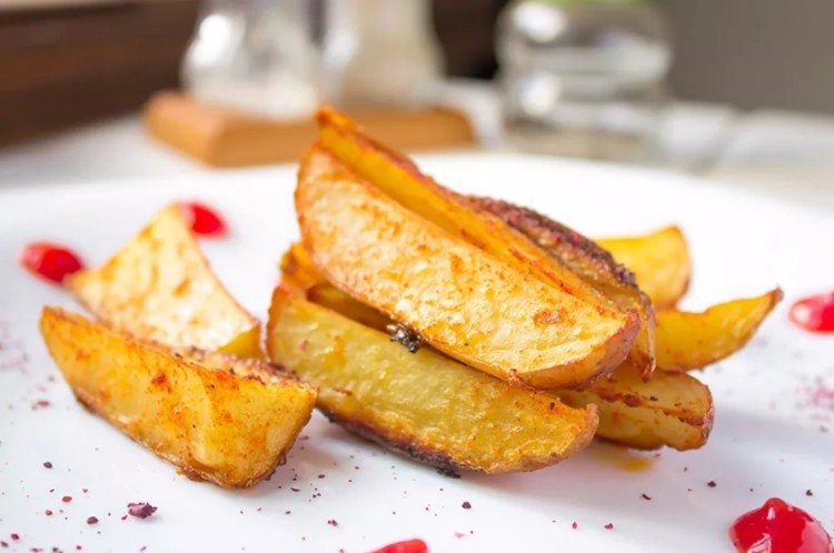 Quick Country-Style Potatoes in the Oven