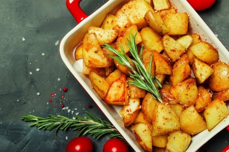 Country-Style Potatoes with Dijon Mustard in the Oven