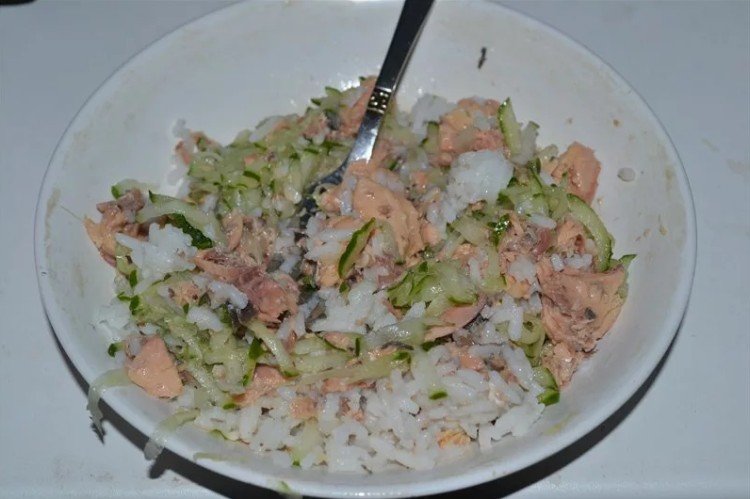Salad with Canned Pink Salmon, Cucumbers, Rice, and Herbs
