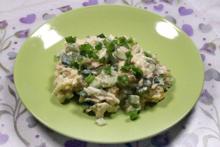 Canned Pink Salmon, Egg, and Green Onion Salad