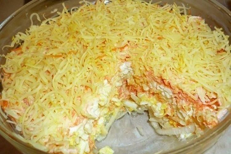 Ensalada «Francesa» con cebolla encurtida