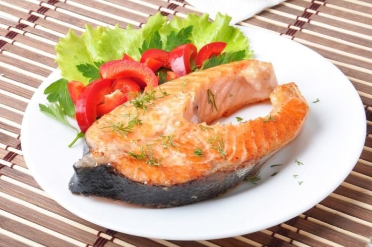 Gebackener Lachs in Folie
