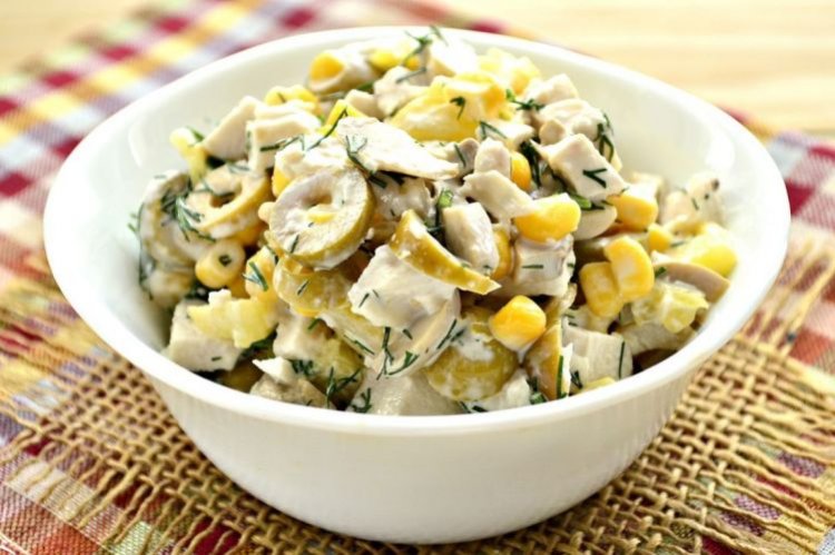 Meat Salad with Turkey, Braided Cheese, Corn, and Olives