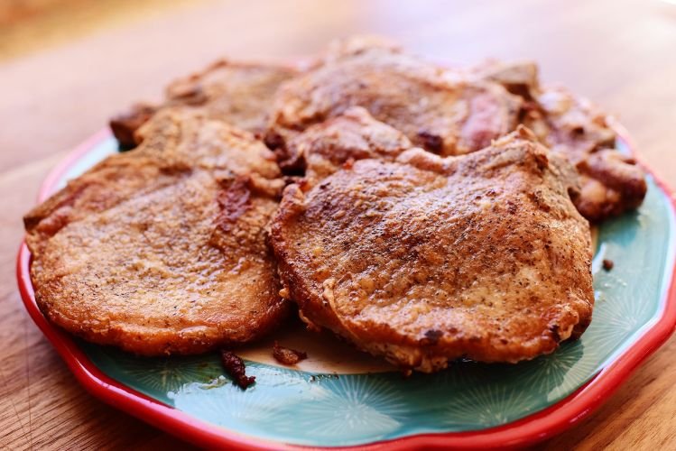 Pork Chops Baked with Ketchup and Cola