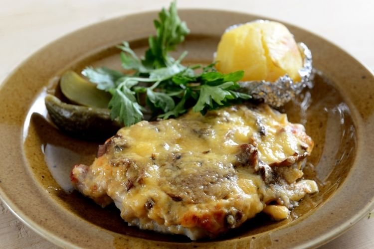 Pork Chops Baked with Mustard and Mayonnaise