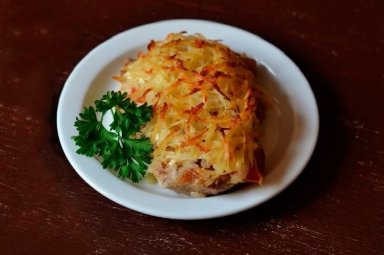 Pork Chops with a Potato Crust in the Oven