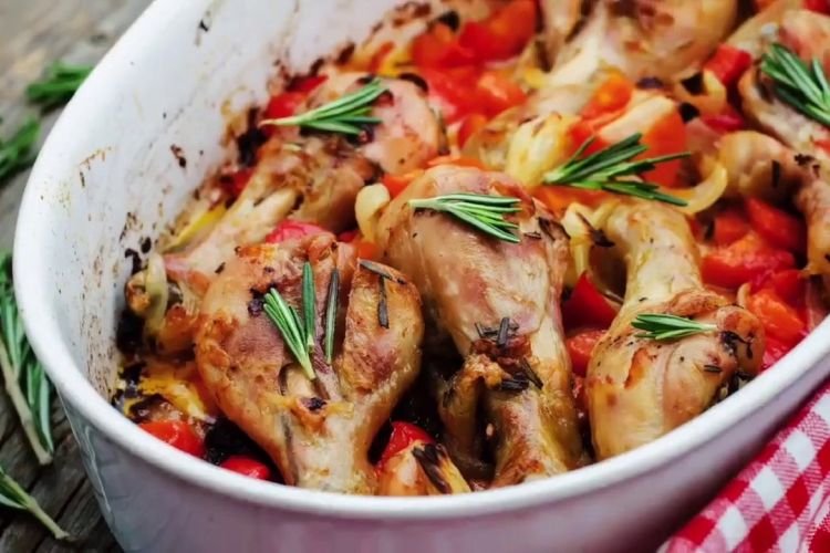 Chicken Drumsticks with Eggplant and Bell Pepper in the Oven