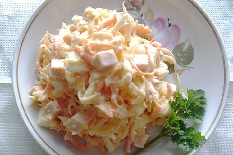 Ham, Egg, and Black Radish Salad