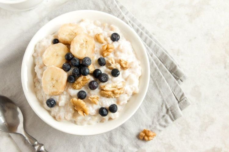 Avena con miel y nueces