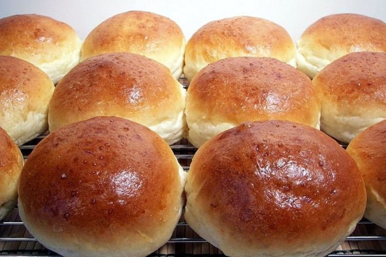 Sweet Kefir Buns