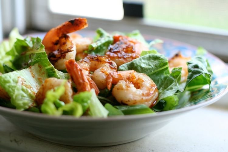 Italienischer Salat mit Garnelen