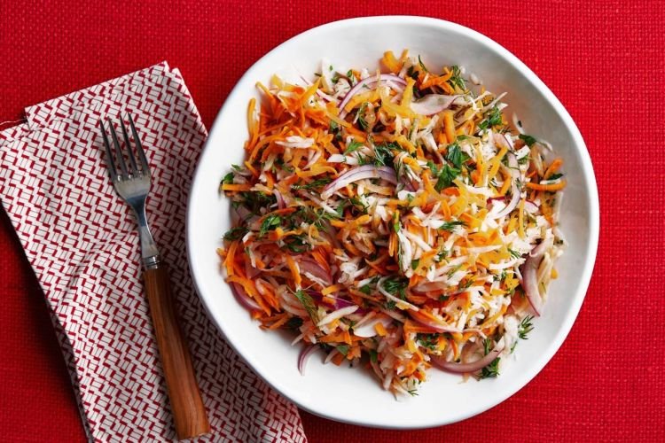 Ensalada de nabo y manzana