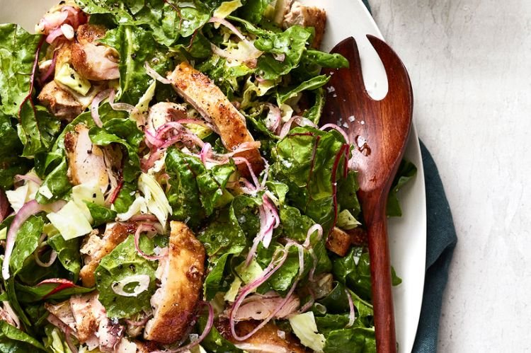 Ensalada de acelgas y pollo