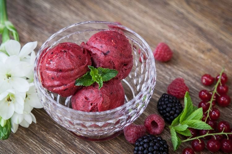 Beerensorbet