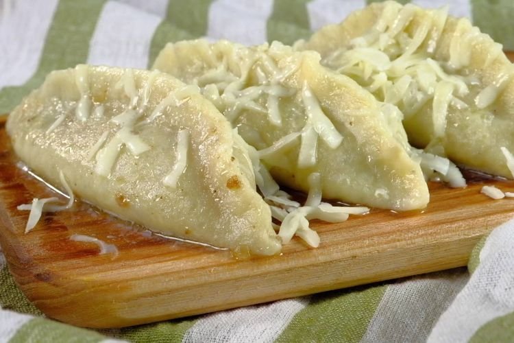 Kalduny de patata con carne picada