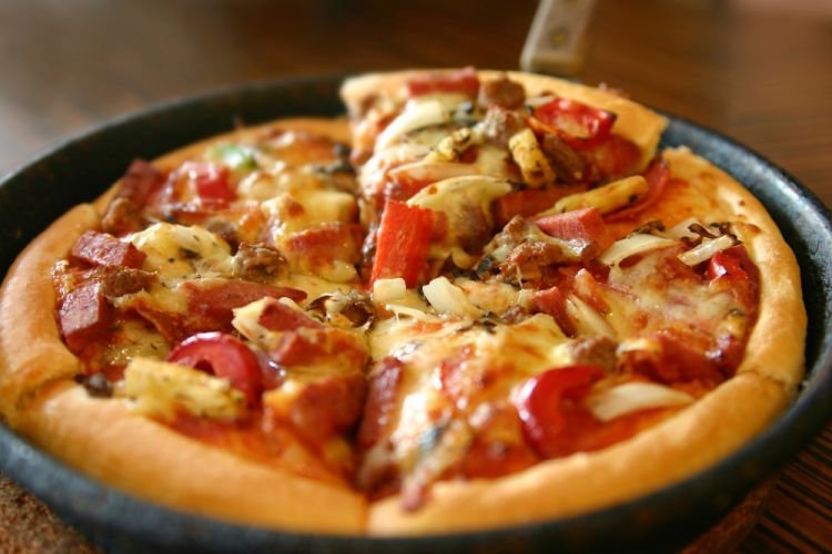 Skillet Pizza with Salami