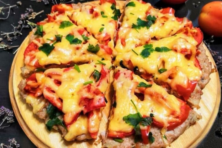 Skillet Pizza with Mayonnaise