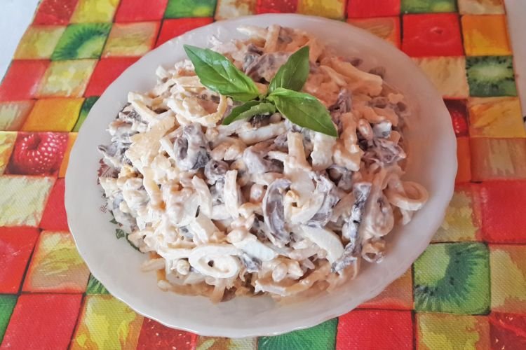 Proteinsalat mit Champignons