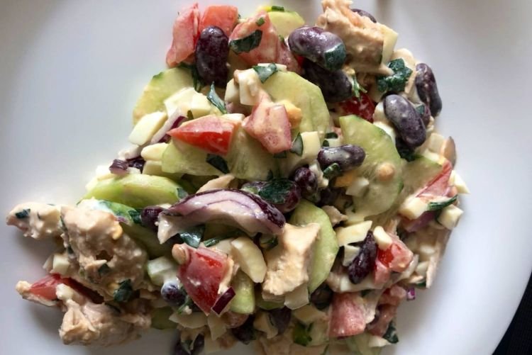 Salat mit roten Bohnen