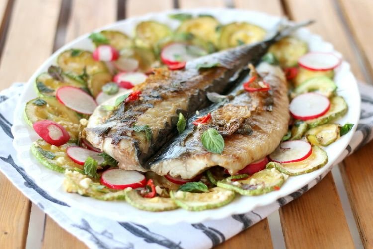 Makrele mit Zucchini