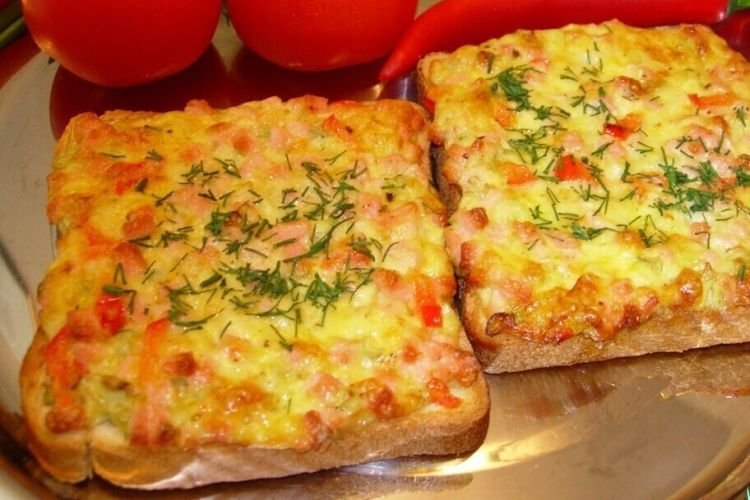 Hot Sandwiches with Sausage and Cheese